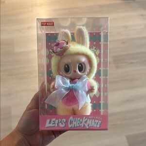 Pop Mart Let's Checkmate Labubu